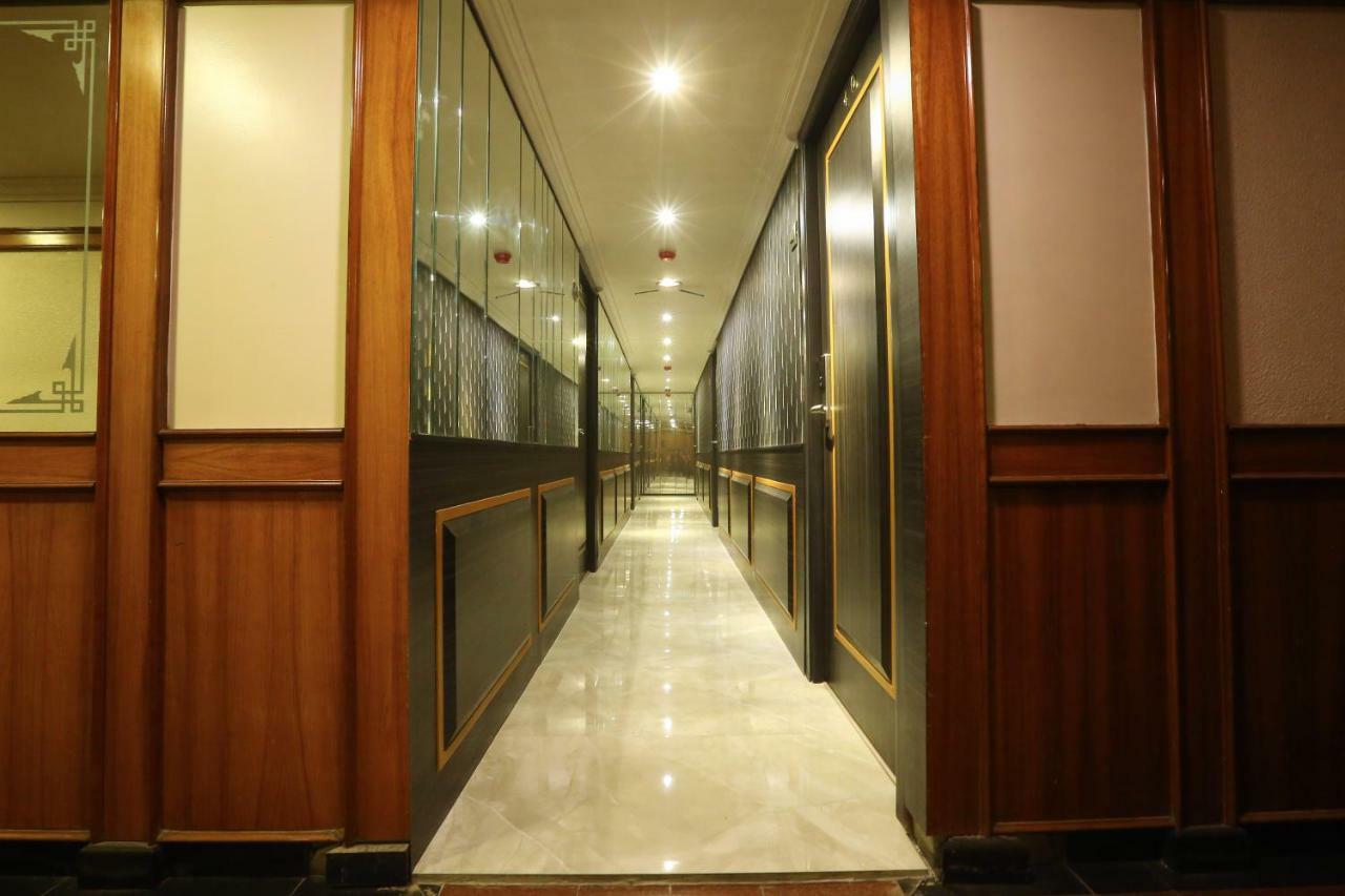 Gulf Hotel Mumbai Ngoại thất bức ảnh