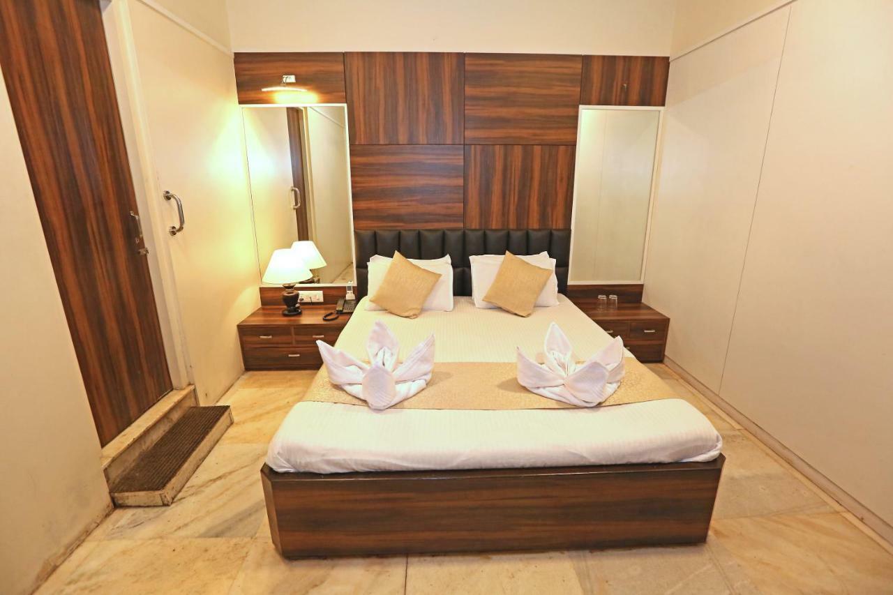 Gulf Hotel Mumbai Ngoại thất bức ảnh