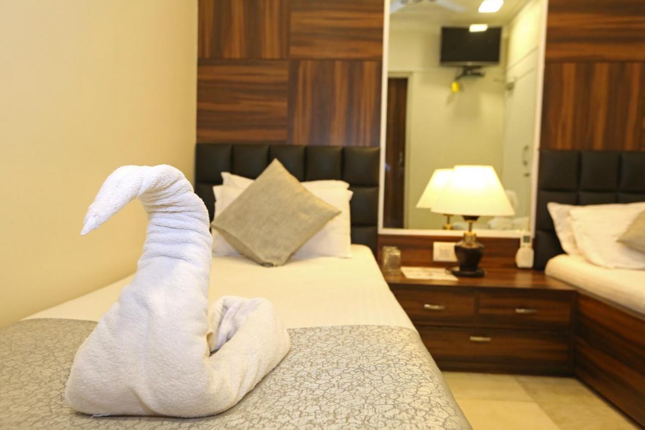 Gulf Hotel Mumbai Ngoại thất bức ảnh