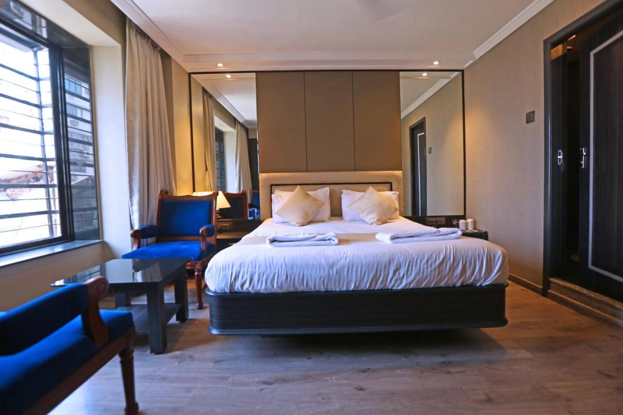 Gulf Hotel Mumbai Ngoại thất bức ảnh
